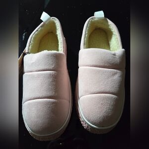 🍍Quilted Slip-On Slippers